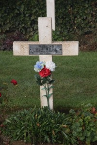 Aubigny Communal Cemetery Extension - Pages, Jean